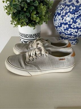 Vans Off The Wall Gray Canvas Lace Up Skate Sneakers Women's Size 7.5